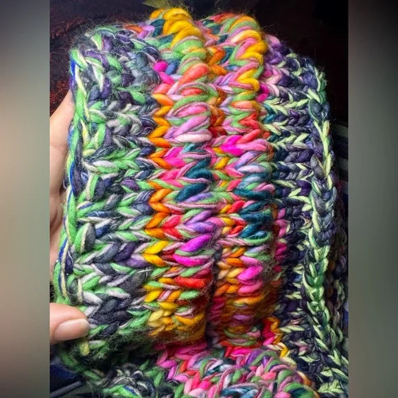 Hand Knit Luxury Infinity Cowl•One of a Kind Chunky Boho Scarf •Artisan Knitwear - Picture 16 of 17